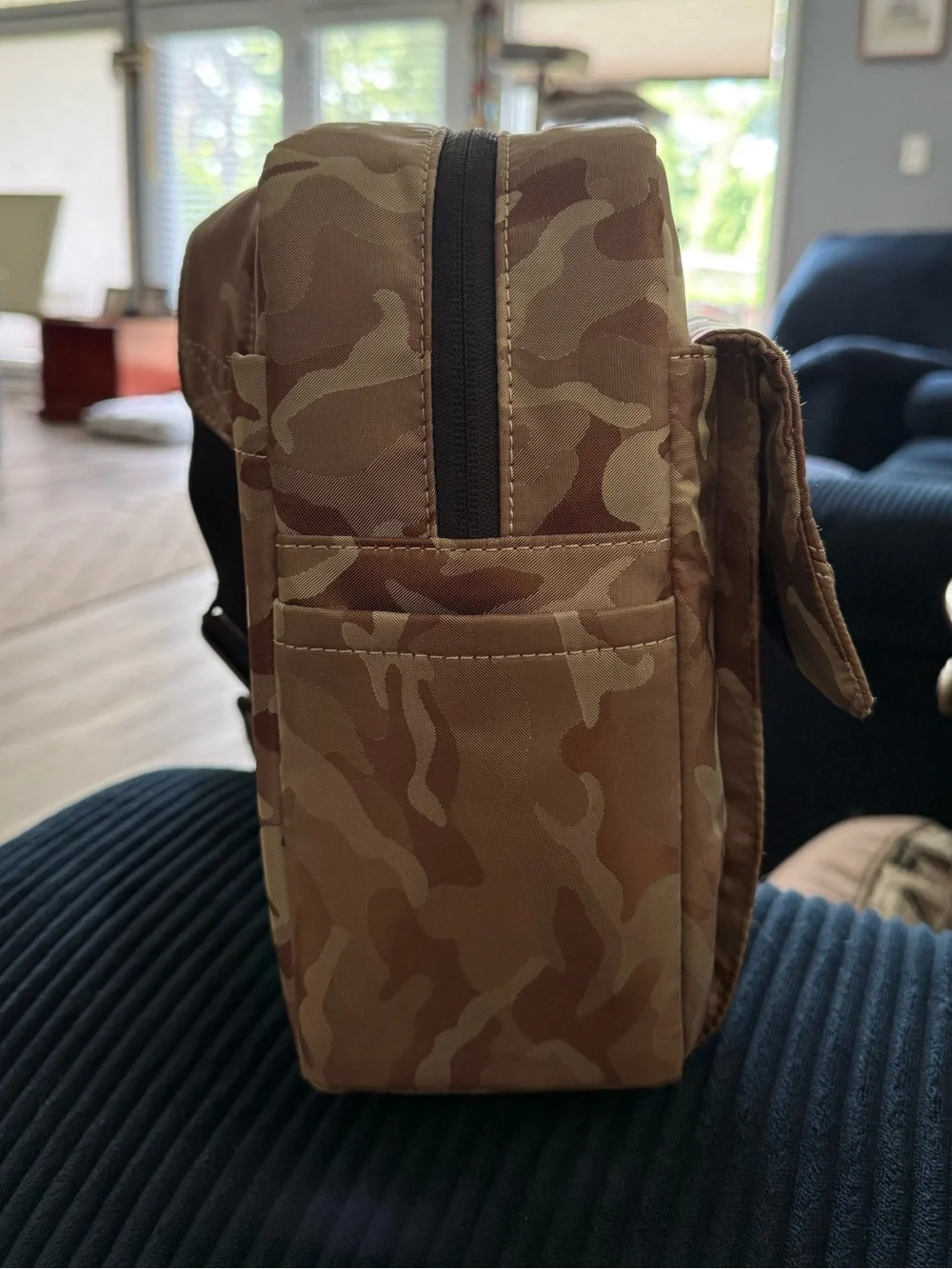 Camera Bag - Picture 3 of 9